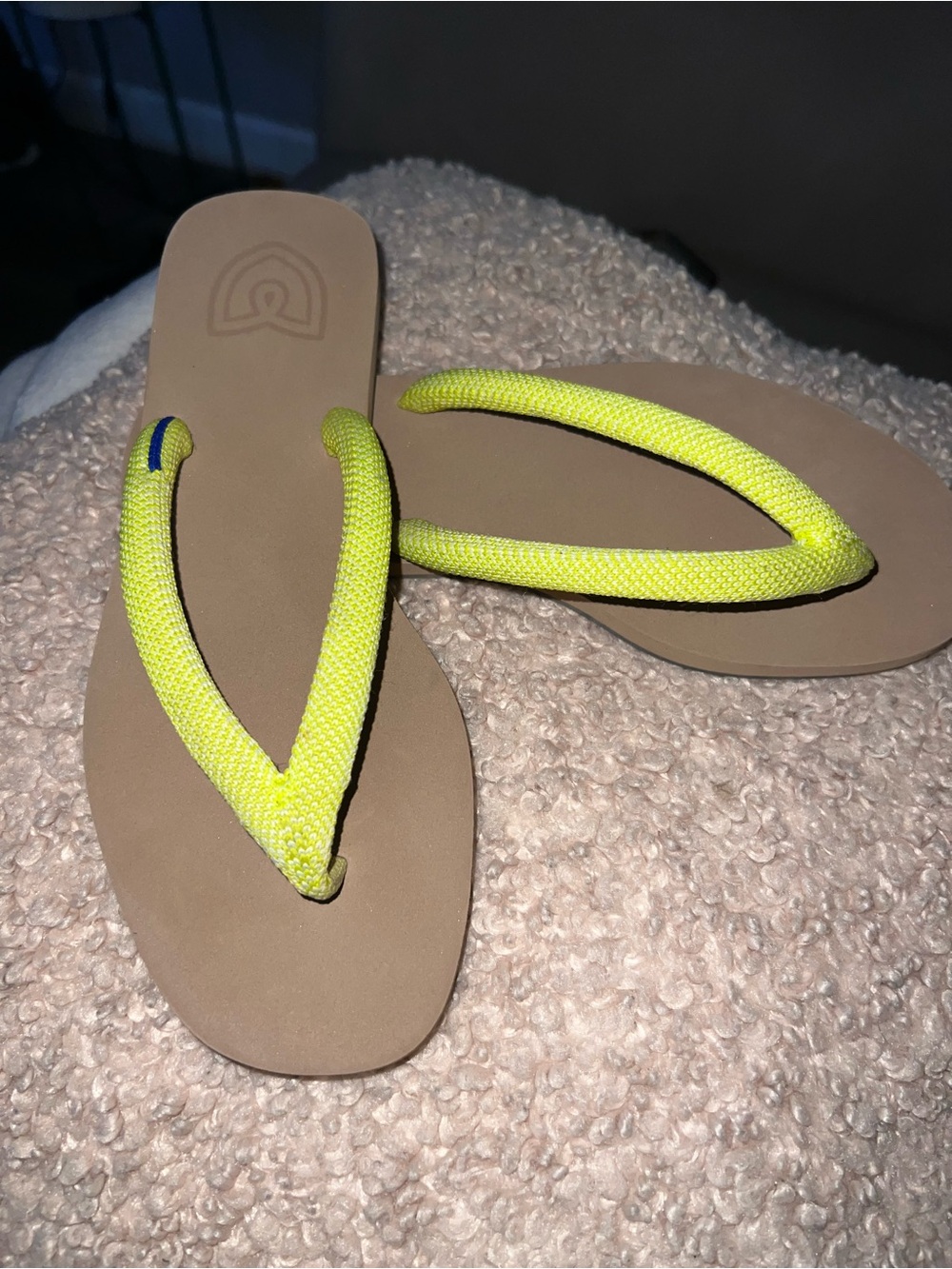 Rothy's Neon Yellow Strap Flip Flop Sandals with Tan Footbed